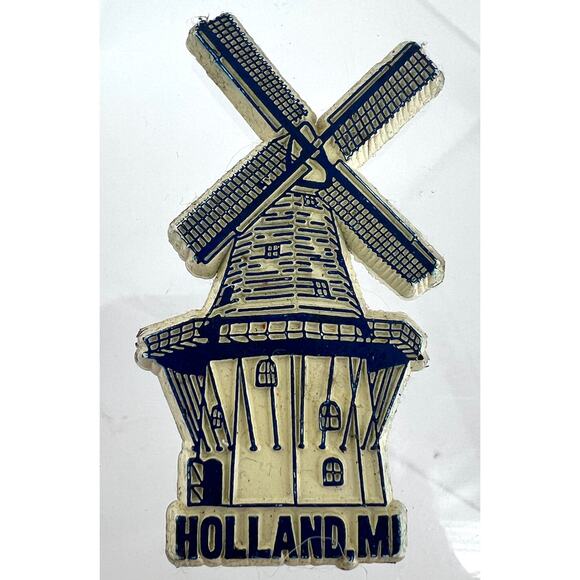 Vintage Holland, Michigan Windmill Travel Souvenir Refrigerator Fridge Magnet - Picture 1 of 3